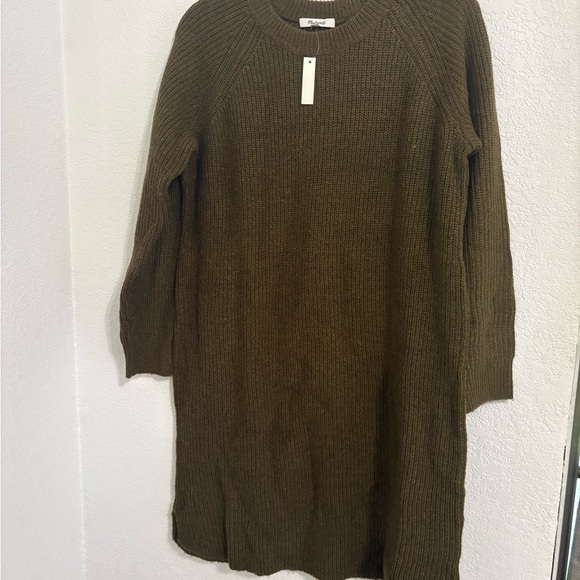 Madewell Long Sleeve Knit Dress in Olive - Picture 1 of 8